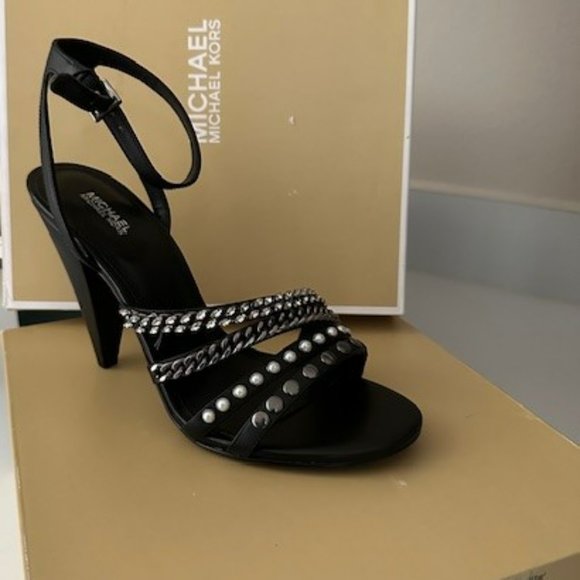 Michael Kors Kimmy Sandal - Picture 1 of 6